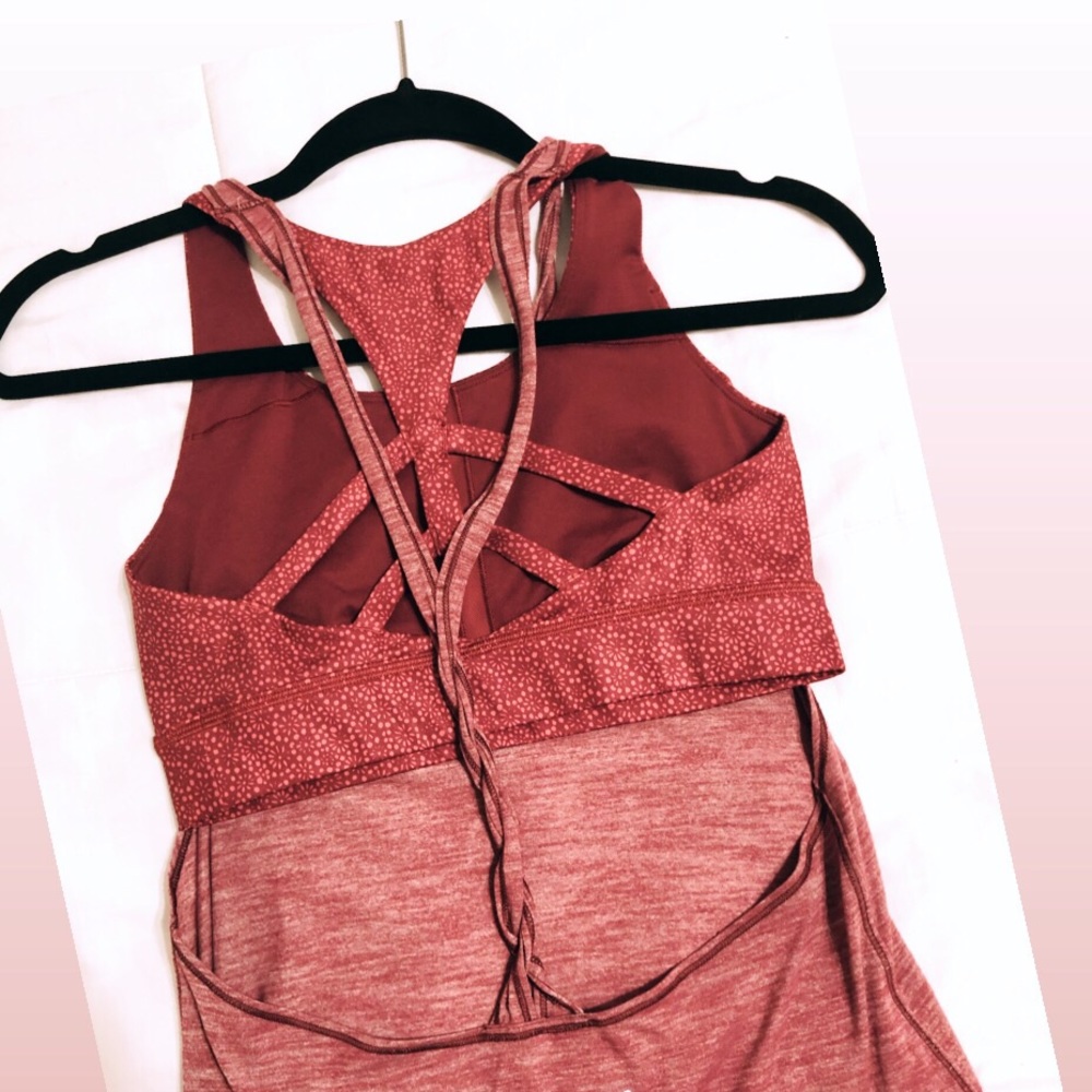 Lululemon Twist & Toil tank top